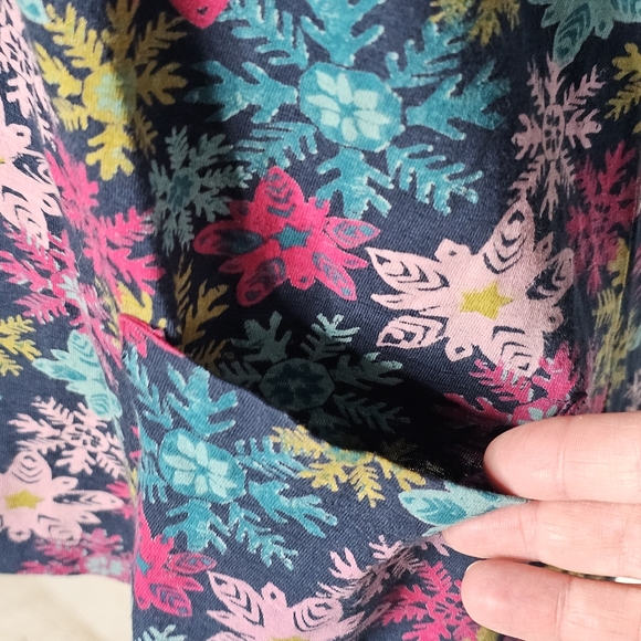 UK Brand Mistral Snowflake Tunic Top Size 10 US - Picture 11 of 11